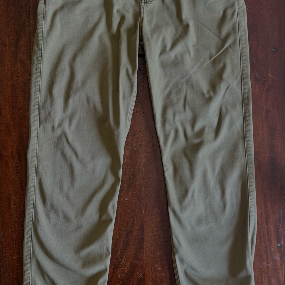 DU/ER Live Free Everett Belted Green Pants (33x32)